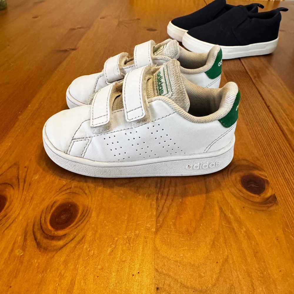 Adidas green toddlers 6 1/2